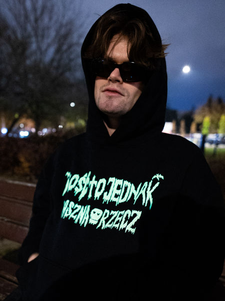 Bluza "Miłość to jednak straszna rzecz" by Awizo&Laka  zdjęcie 2